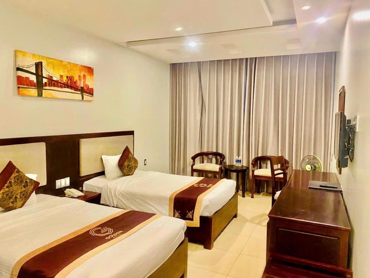 Golden Quang Tri Hotel Dong Ha Extérieur photo