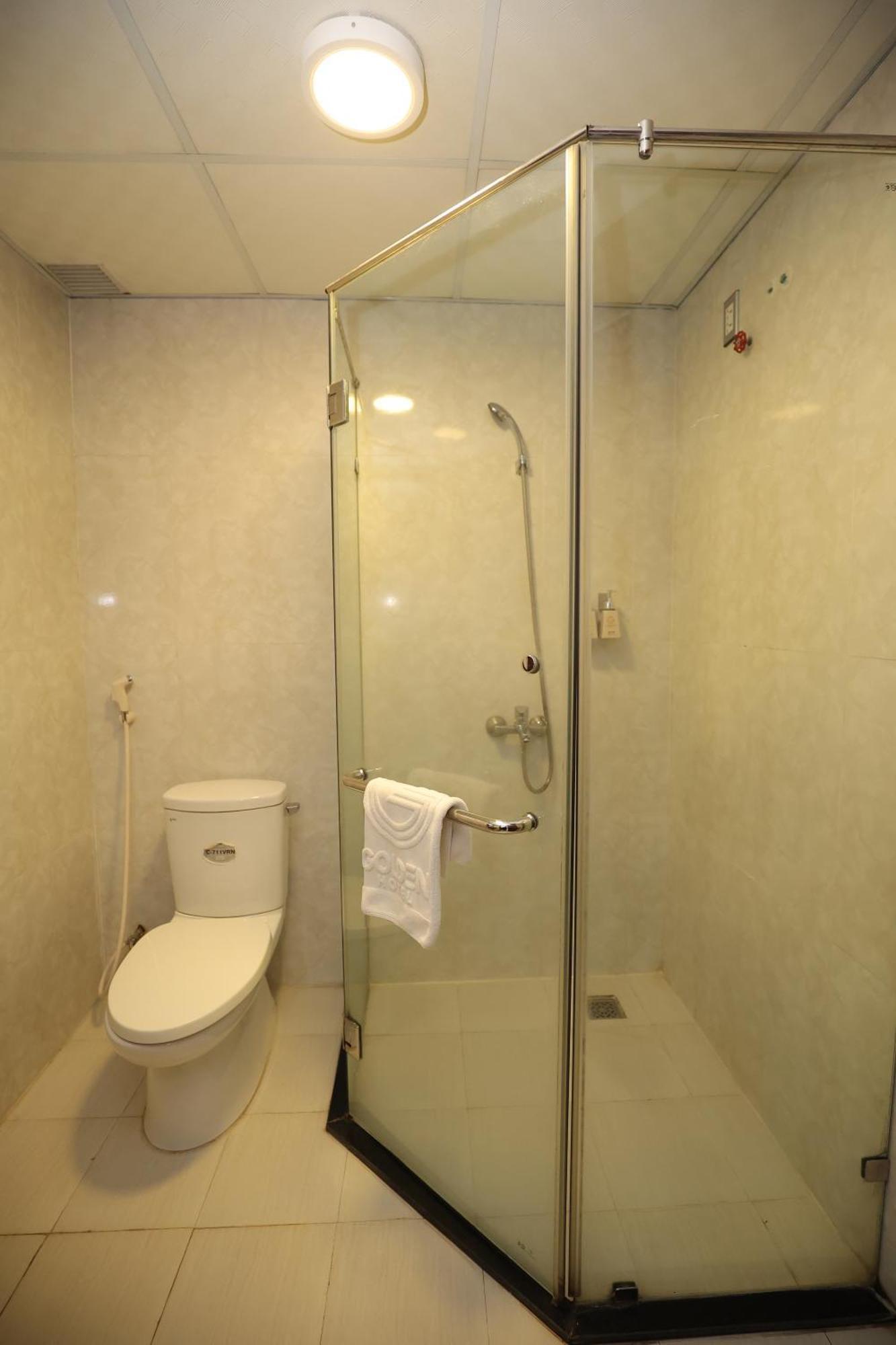 Golden Quang Tri Hotel Dong Ha Extérieur photo