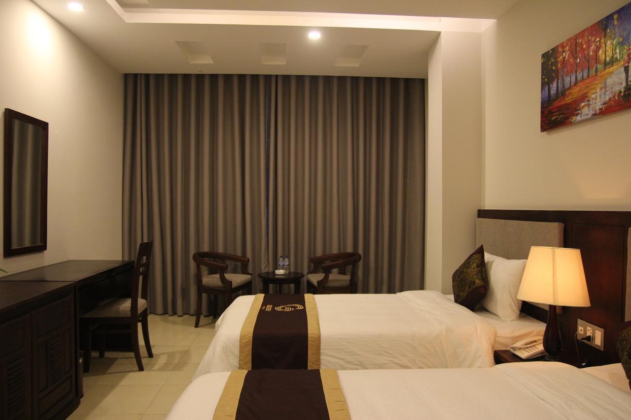 Golden Quang Tri Hotel Dong Ha Extérieur photo